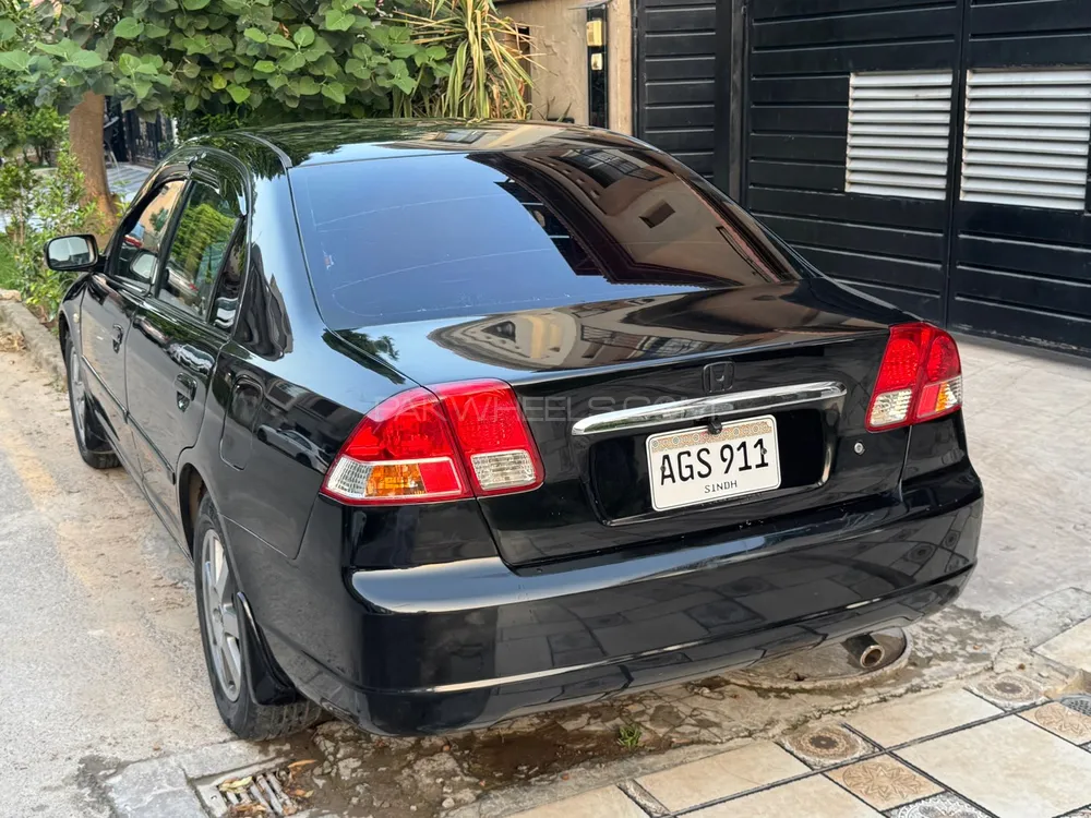 Honda Civic 2004 for Sale in Lahore Image-1
