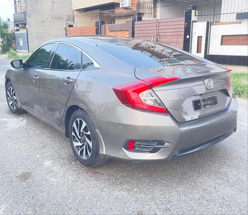 Honda Civic 2016 for Sale in Faisalabad Image-1