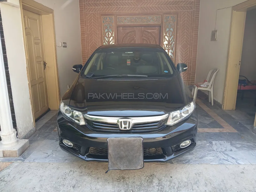 Honda Civic 2015 for Sale in Islamabad Image-1