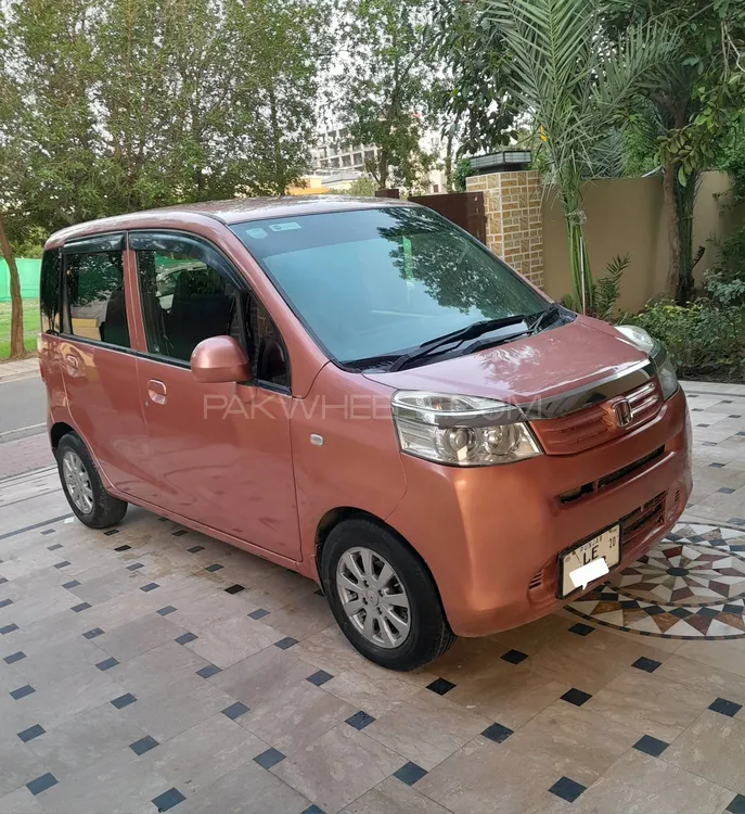 Honda Life 2013 for Sale in Lahore Image-1