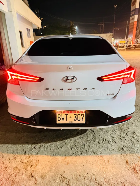 Hyundai Elantra 2022 for Sale in Karachi Image-1