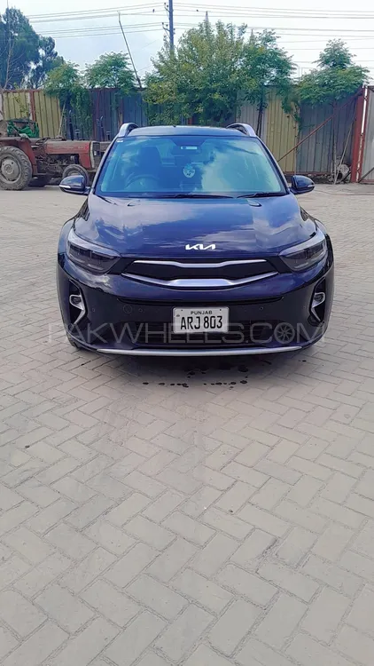 KIA Stonic 2024 for Sale in Sialkot Image-1