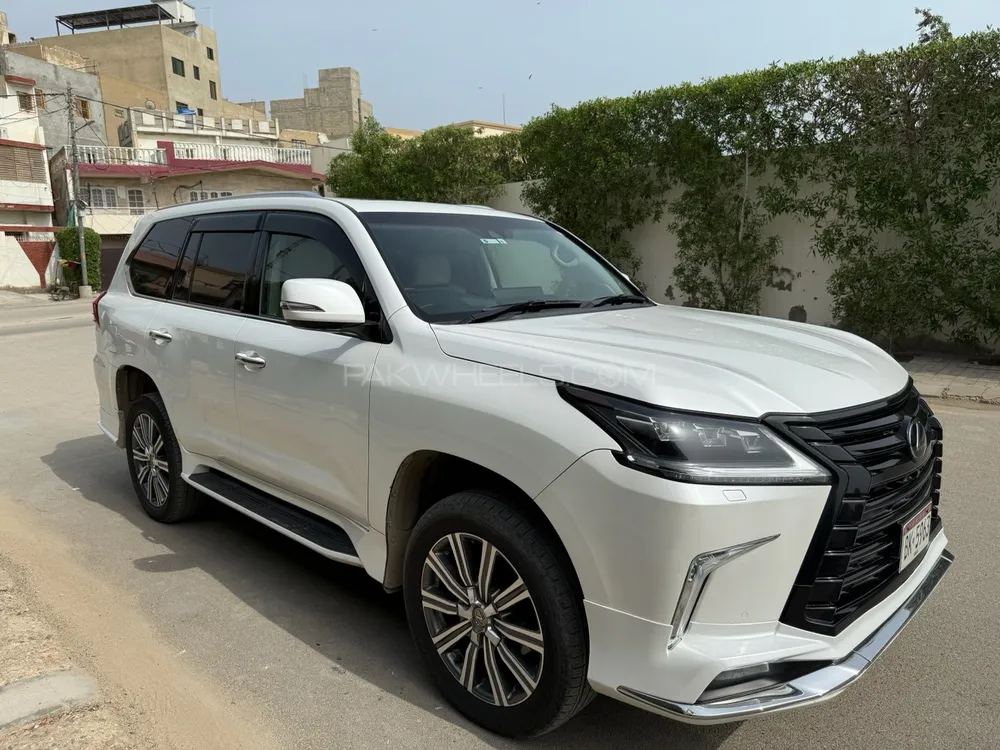 Lexus LX Series 2017 for Sale in Karachi Image-1