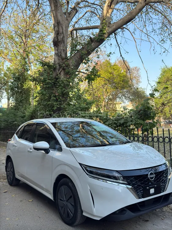 Nissan Note 2021 for Sale in Karachi Image-1