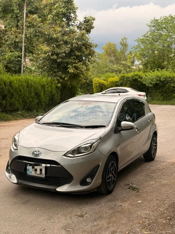 Toyota Aqua 2019 for Sale in Islamabad Image-1