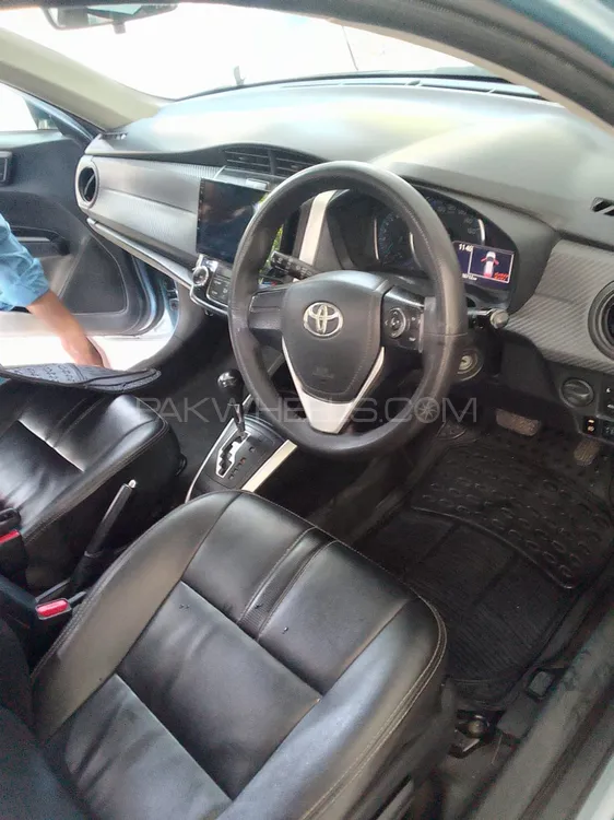 Toyota Corolla Fielder 2015 for Sale in Rawalpindi Image-1