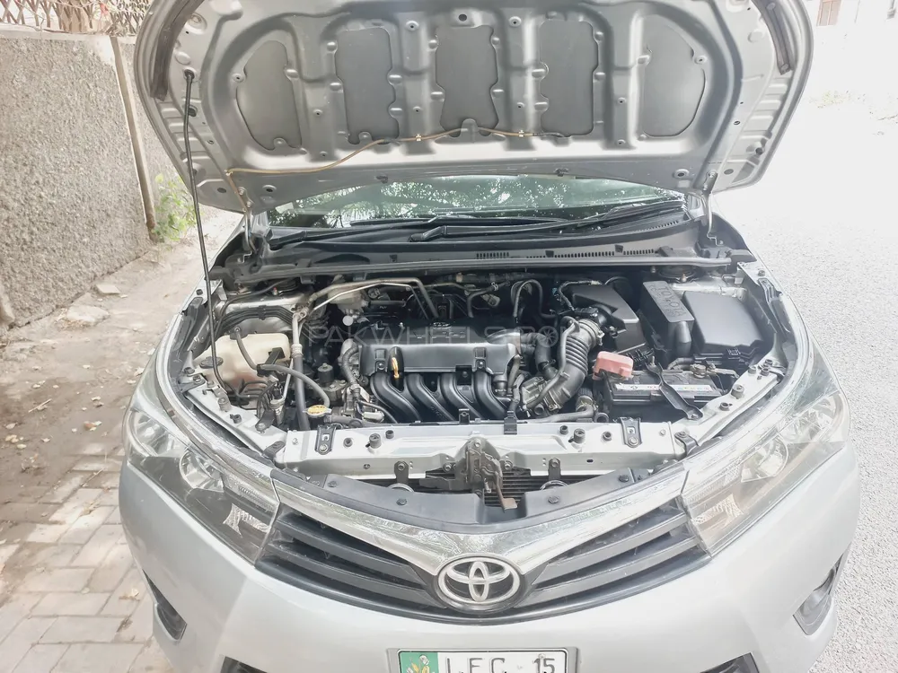 Toyota Corolla 2015 for Sale in Sargodha Image-1