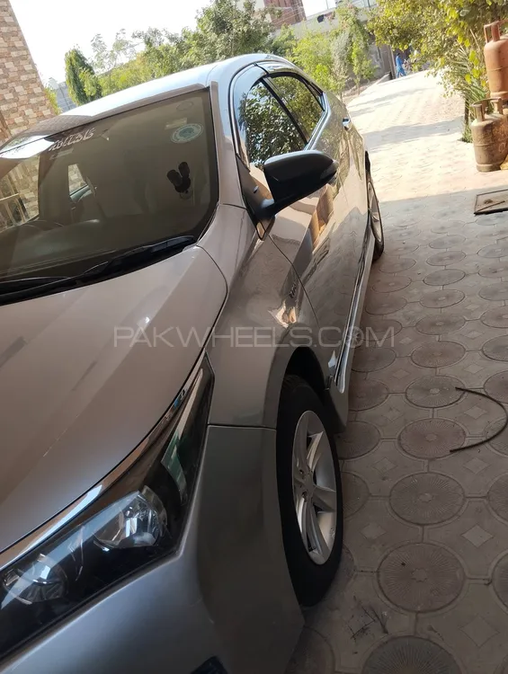 Toyota Corolla 2016 for Sale in Faisalabad Image-1