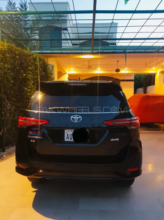 Toyota Fortuner 2023 for Sale in Lahore Image-1