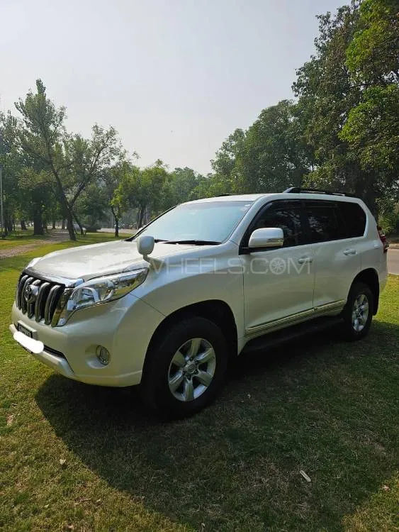 Toyota Prado 2013 for Sale in Islamabad Image-1