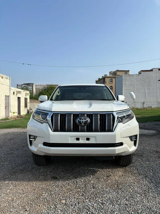 Toyota Prado 2019 for Sale in Gujranwala Image-1
