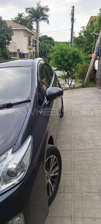 Toyota Prius 2009 for Sale in Sialkot Image-1