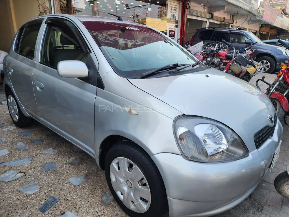 Toyota Vitz 1999 for Sale in Peshawar Image-1