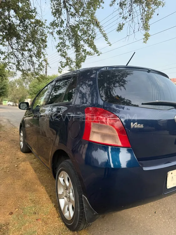 Toyota Vitz 2006 for Sale in Lahore Image-1