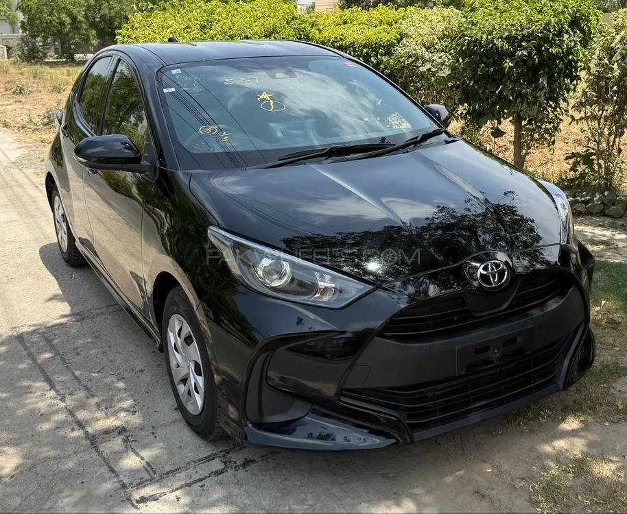 Toyota Yaris Hatchback 2022 for Sale in Lahore Image-1
