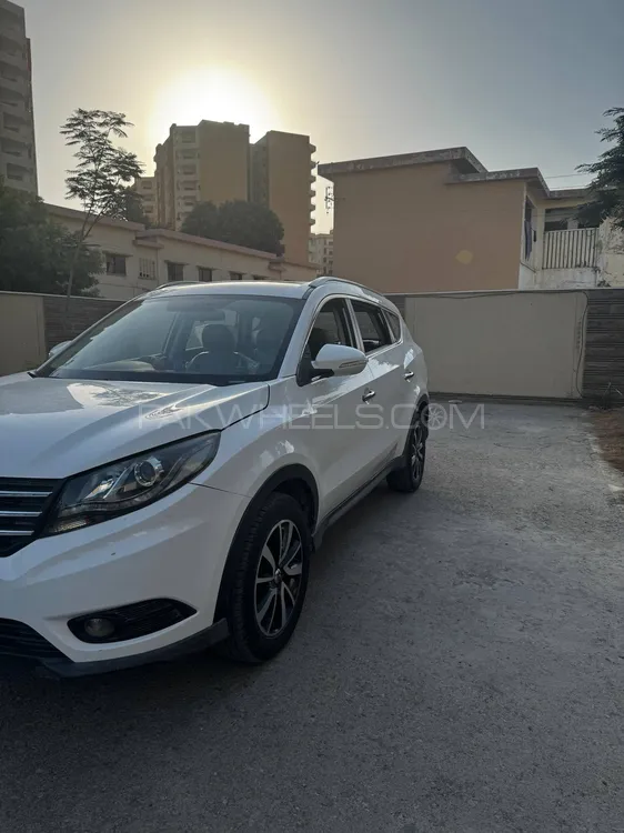 DFSK Glory 580 2020 for Sale in Karachi Image-1