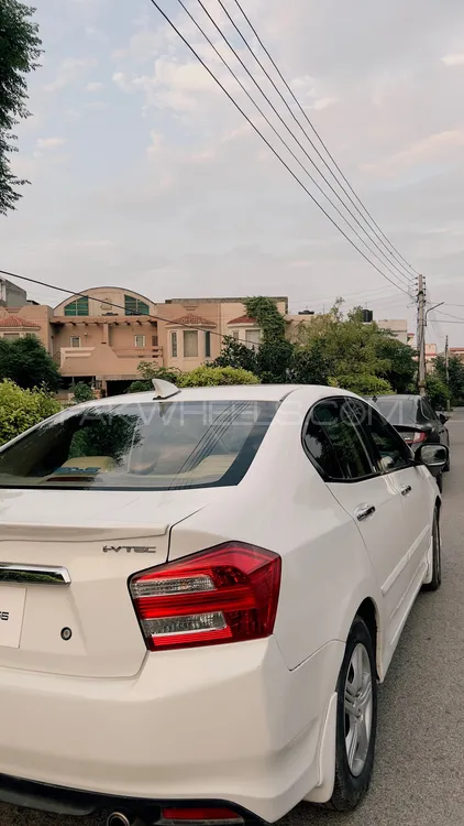 Honda City 2017 for Sale in Lahore Image-1