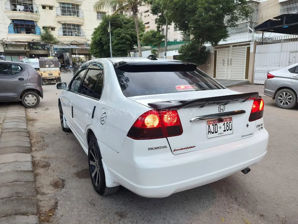 Honda Civic 2005 for Sale in Rahim Yar Khan Image-1