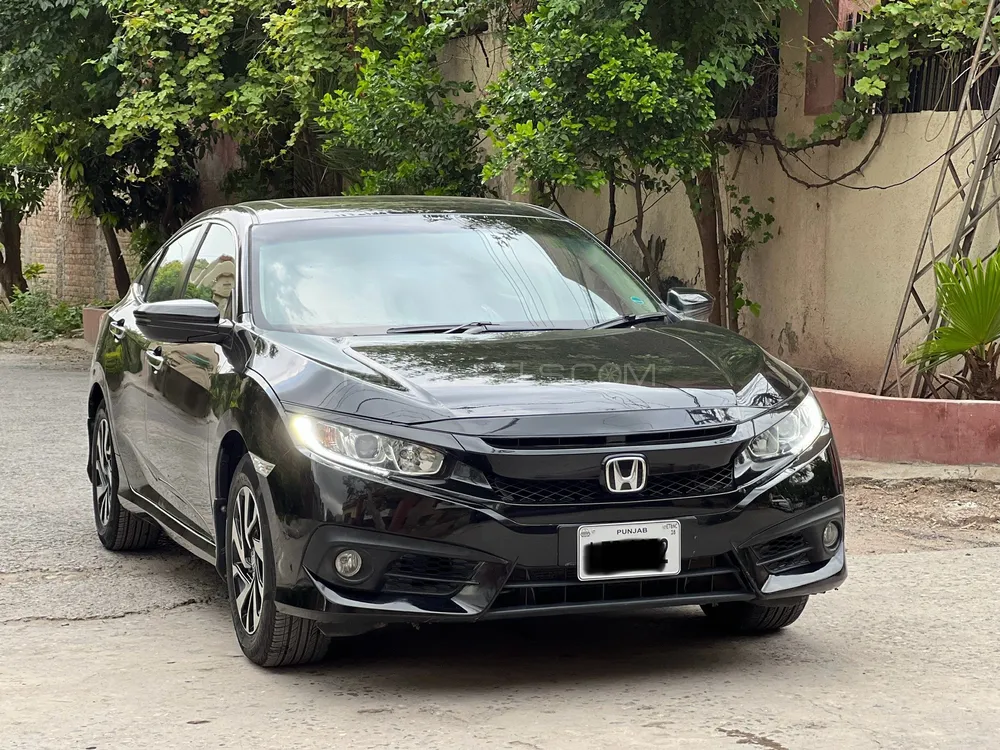Honda Civic 2018 for Sale in Islamabad Image-1