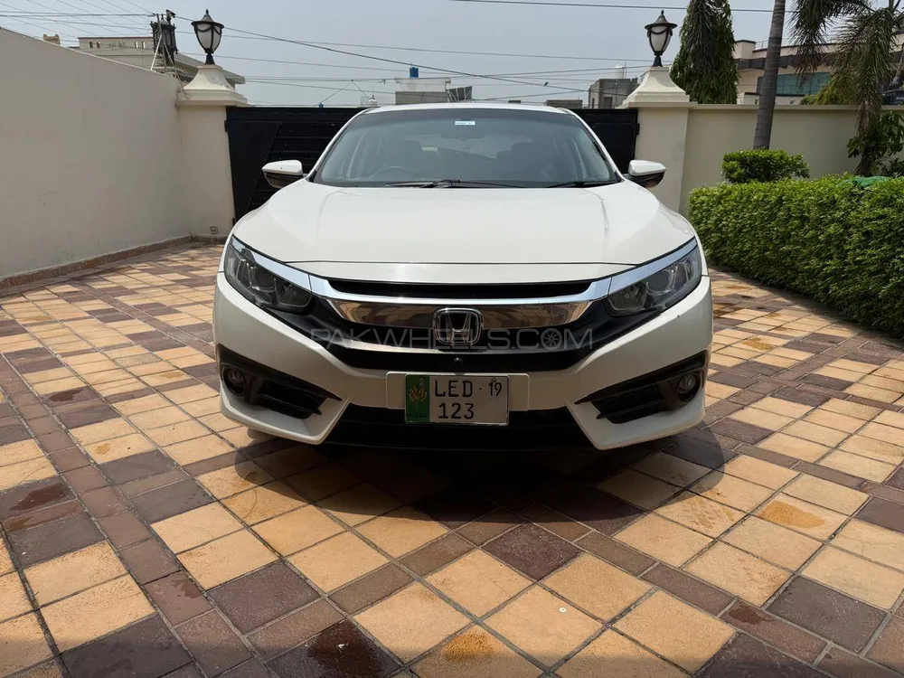 Honda Civic 2019 for Sale in Sheikhupura Image-1