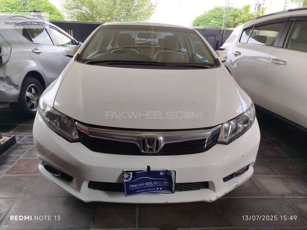Honda Civic 2015 for Sale in Lahore Image-1