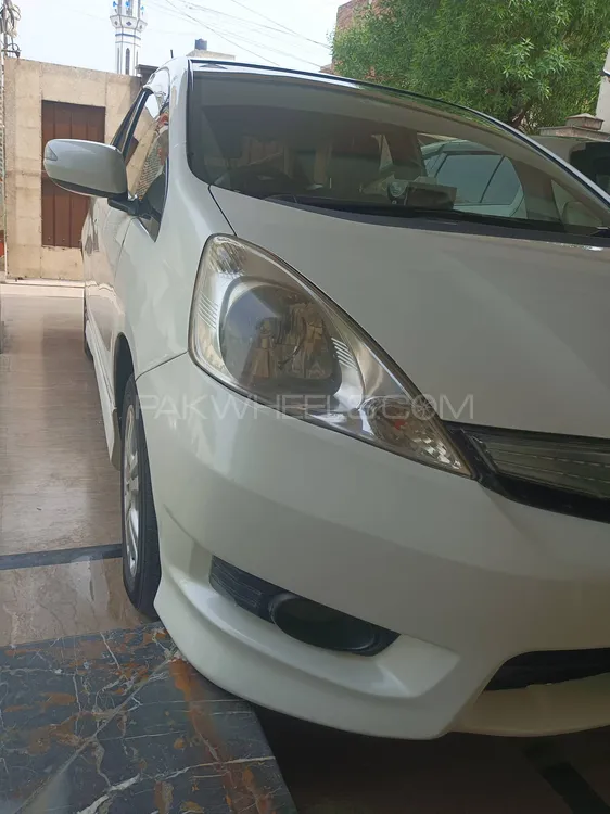 Honda Fit 2016 for Sale in Faisalabad Image-1