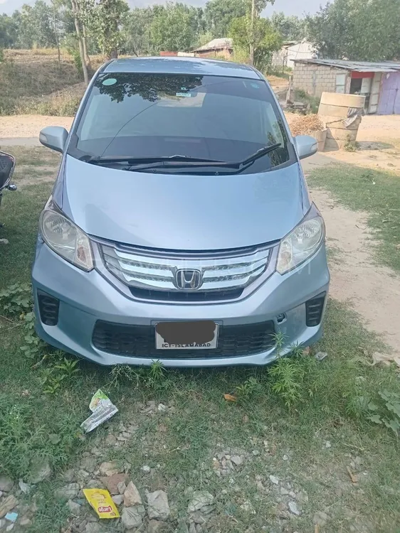 Honda Freed 2012 for Sale in Islamabad Image-1