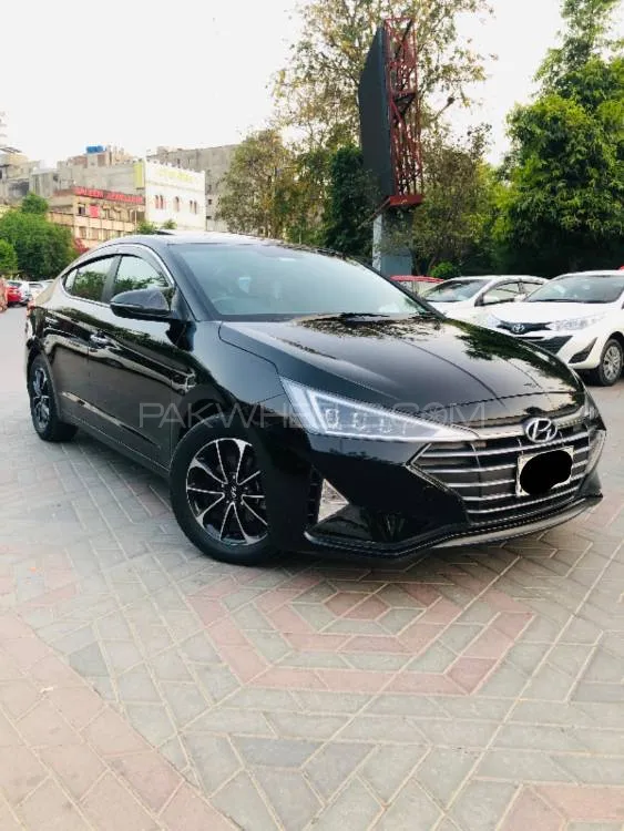 Hyundai Elantra 2021 for Sale in Lahore Image-1