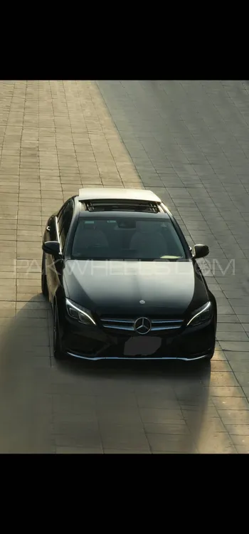 Mercedes Benz C Class 2016 for Sale in Lahore Image-1