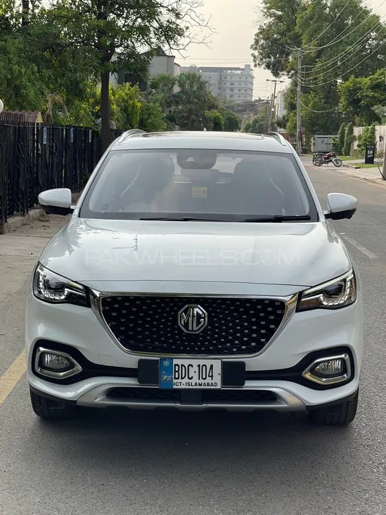 MG HS 2024 for Sale in Faisalabad Image-1