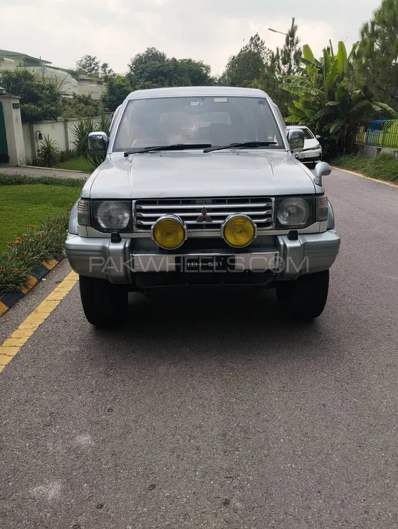 Mitsubishi Pajero 1995 for Sale in Islamabad Image-1