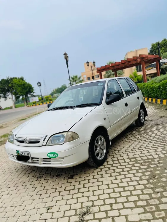 Suzuki Cultus 2017 for Sale in Lahore Image-1