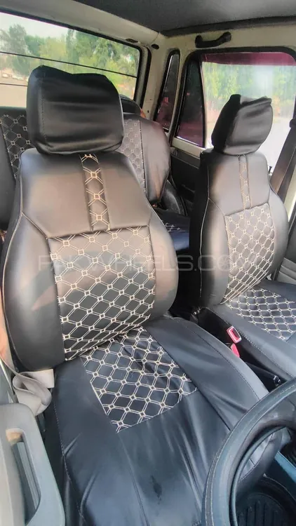 Suzuki Mehran 2005 for Sale in Lahore Image-1