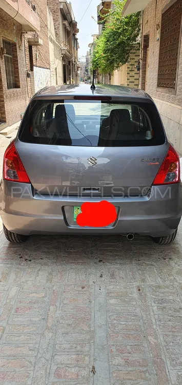 Suzuki Swift 2013 for Sale in Peshawar Image-1