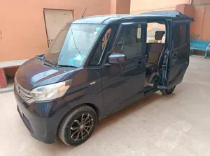 Nissan Dayz Roox 2014 for Sale