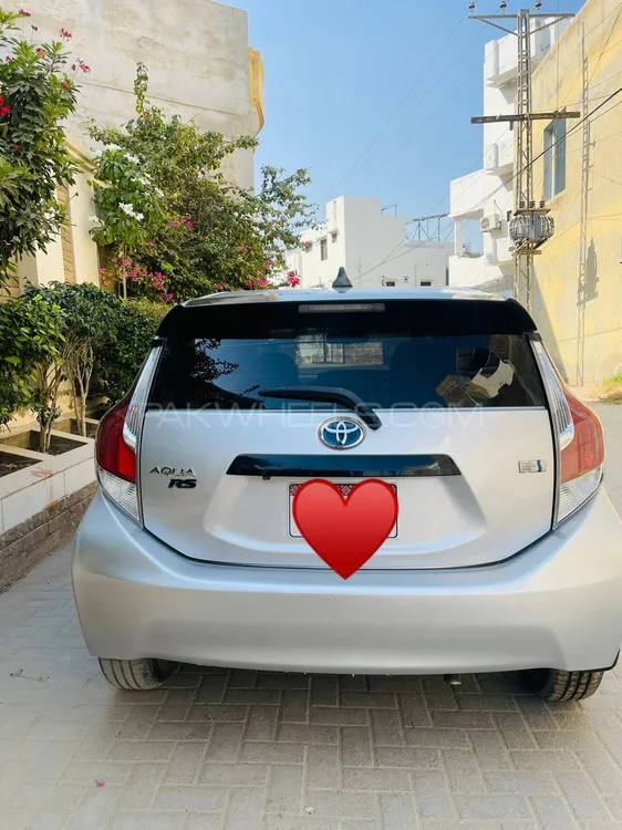 Toyota Aqua 2014 for Sale in Karachi Image-1