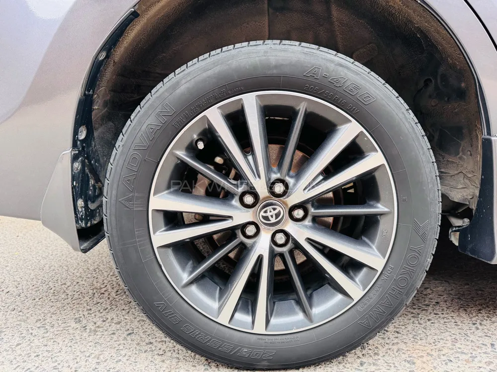 Toyota Corolla 2018 for Sale in Lahore Image-1