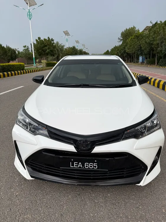 Toyota Corolla 2014 for Sale in Islamabad Image-1