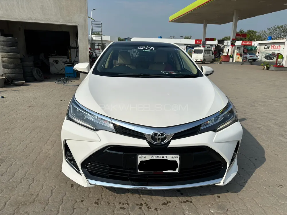 Toyota Corolla 2021 for Sale in Gujranwala Image-1