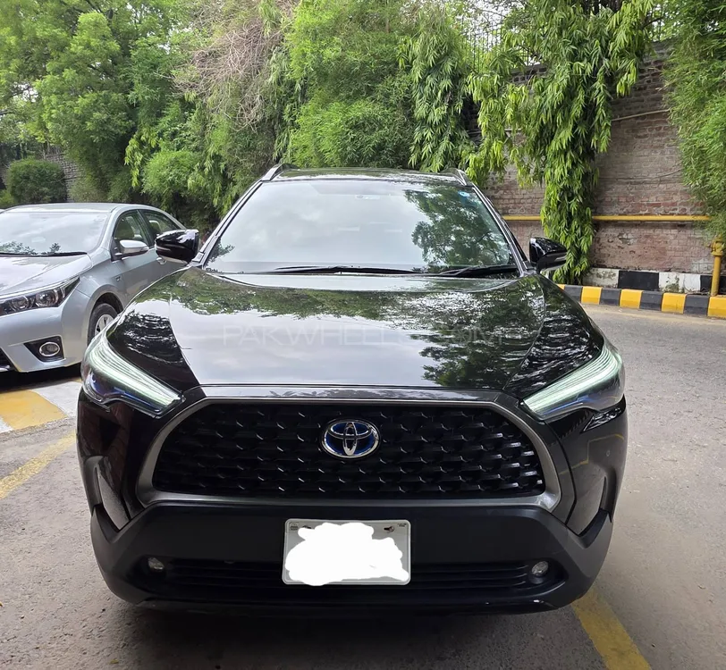 Toyota Corolla Cross 2024 for Sale in Lahore Image-1