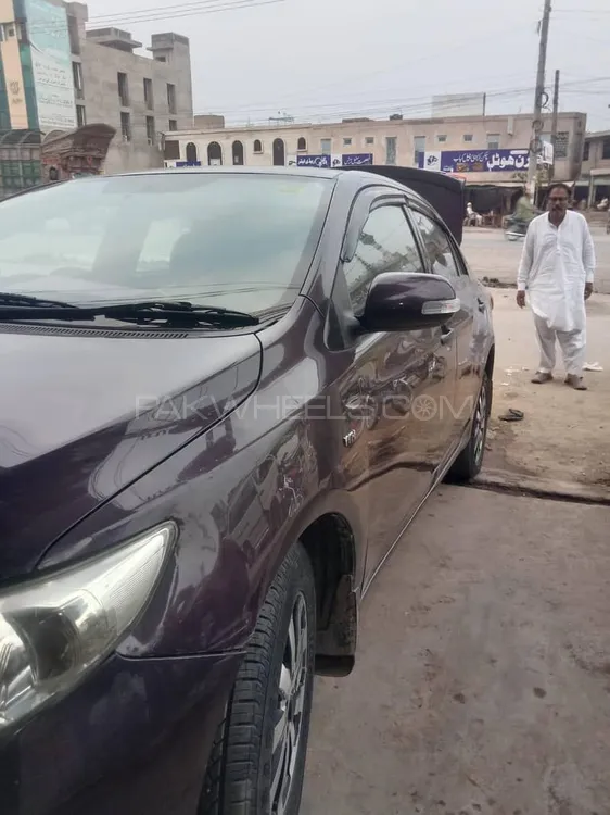 Toyota Corolla 2013 for Sale in Sargodha Image-1