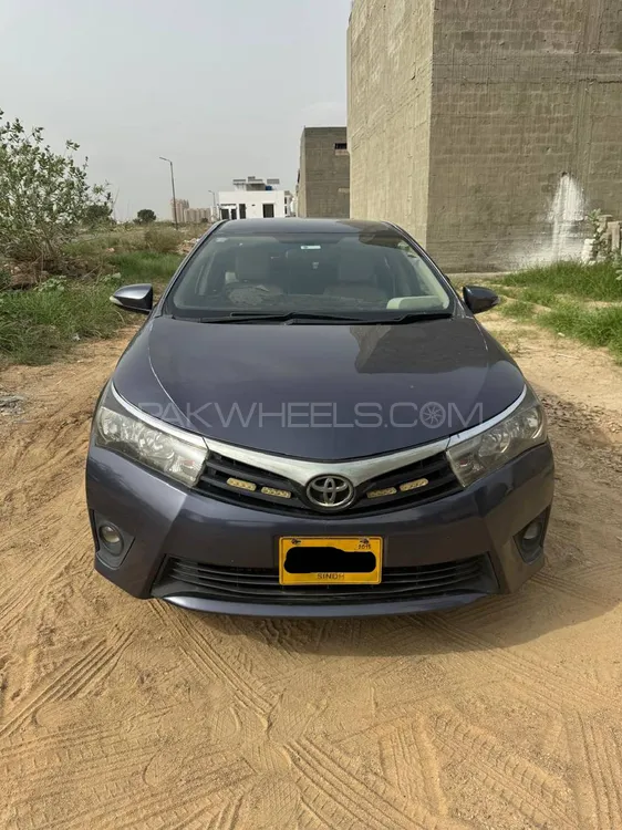 Toyota Corolla 2015 for Sale in Karachi Image-1
