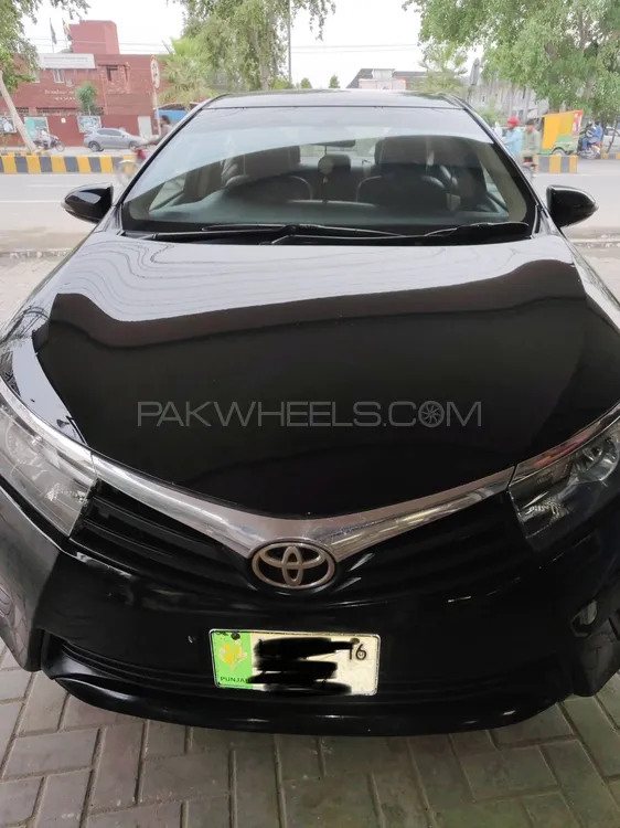 Toyota Corolla 2016 for Sale in Lahore Image-1