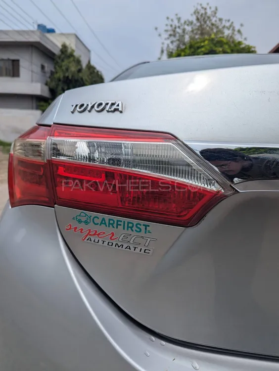 Toyota Corolla 2016 for Sale in Lahore Image-1