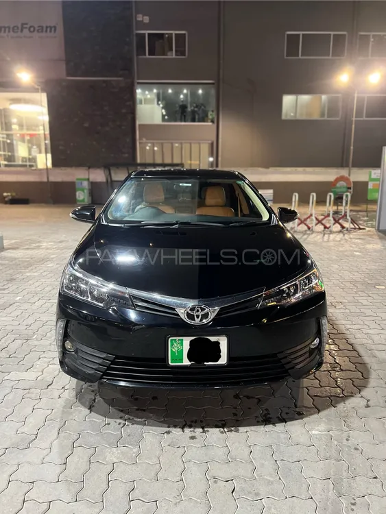 Toyota Corolla 2020 for Sale in Lahore Image-1
