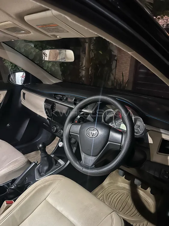 Toyota Corolla 2014 for Sale in Lahore Image-1