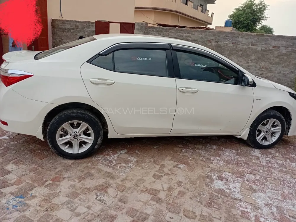 Toyota Corolla 2016 for Sale in Khanewal Image-1