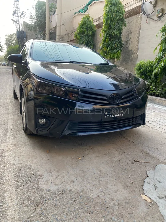 Toyota Corolla 2016 for Sale in Lahore Image-1