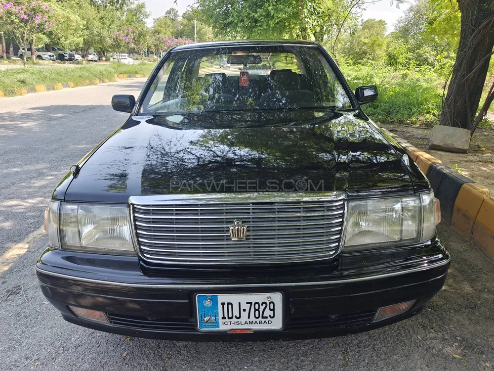 Toyota Crown 1998 for Sale in Islamabad Image-1