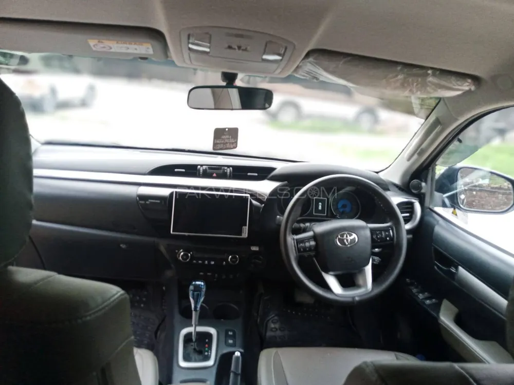 Toyota Hilux 2021 for Sale in Jhelum Image-1